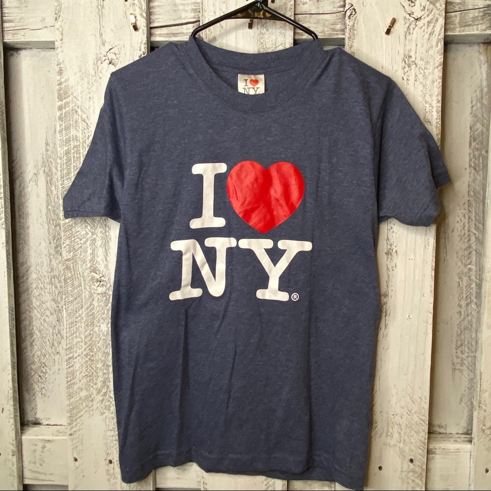 T- shirt